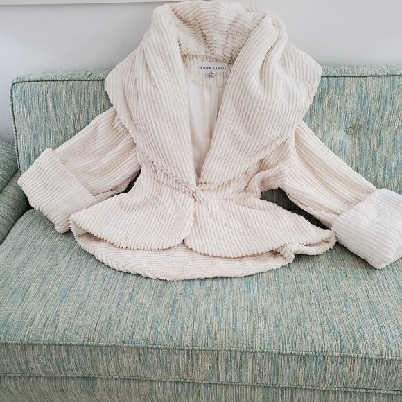 NORMA KAMALI Jackets & Blazers - TRUE VINTAGE NORMA KAMALI PEPLUM CHENILLE JACKET